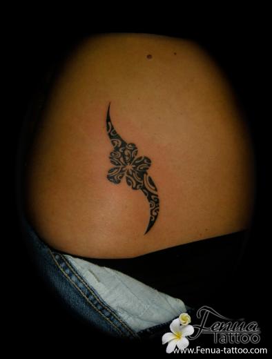 87°) tattoo de tiare